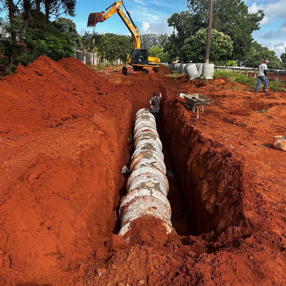 Japorã: Secretaria de Infraestrutura acompanha obra de drenagem e pavimentação em Jacareí Japorã: Secretaria de Infraestrutura acompanha obra de drenagem e pavimentação em Jacareí