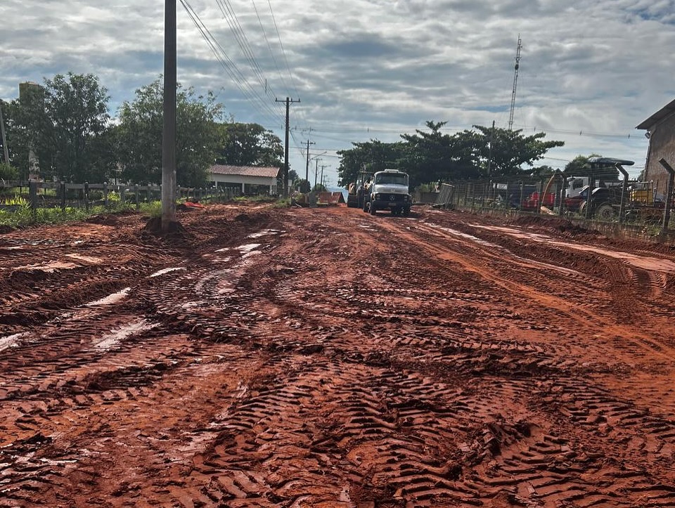 Japorã: Secretaria de Infraestrutura acompanha obra de drenagem e pavimentação em Jacareí Japorã: Secretaria de Infraestrutura acompanha obra de drenagem e pavimentação em Jacareí