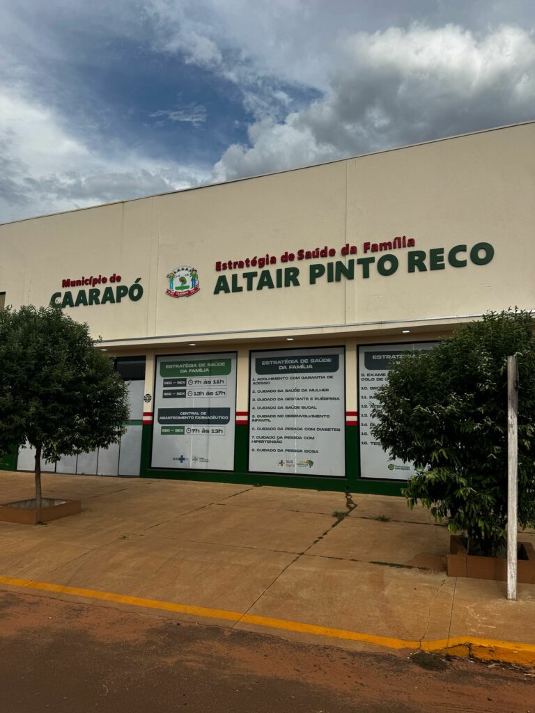 Vereador Sandro Pacheco solicita construção de varanda coberta no ESF VI para abrigar pacientes em Caarapó Vereador Sandro Pacheco solicita construção de varanda coberta no ESF VI para abrigar pacientes em Caarapó