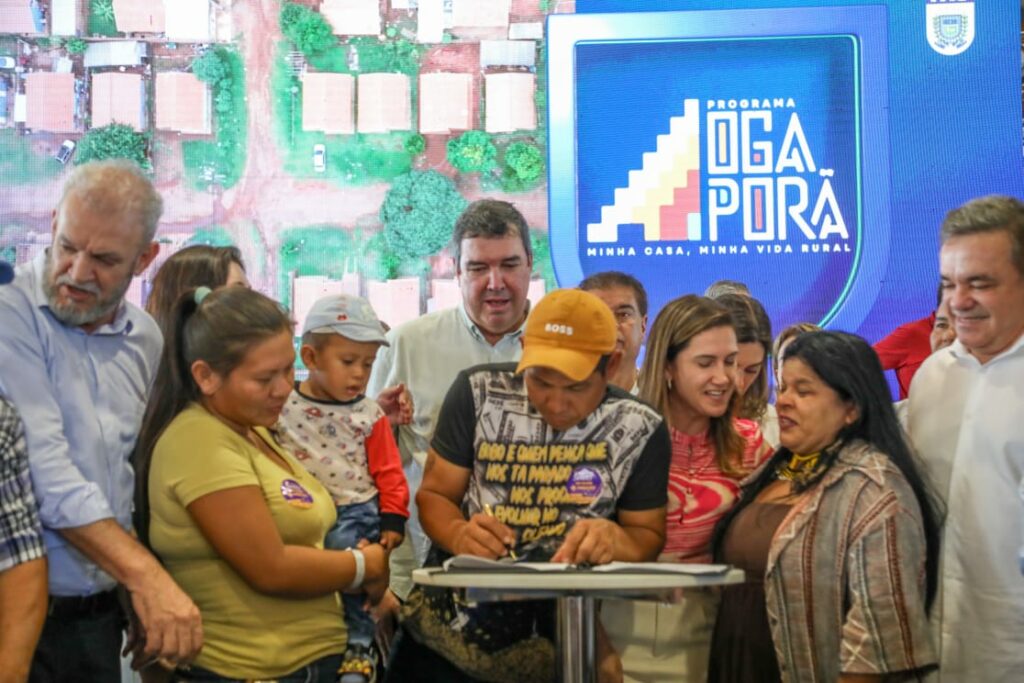 Para beneficiar famílias indígenas, MS recebe R$ 55,1 milhões para construção de casas em sete municípios Para beneficiar famílias indígenas, MS recebe R$ 55,1 milhões para construção de casas em sete municípios