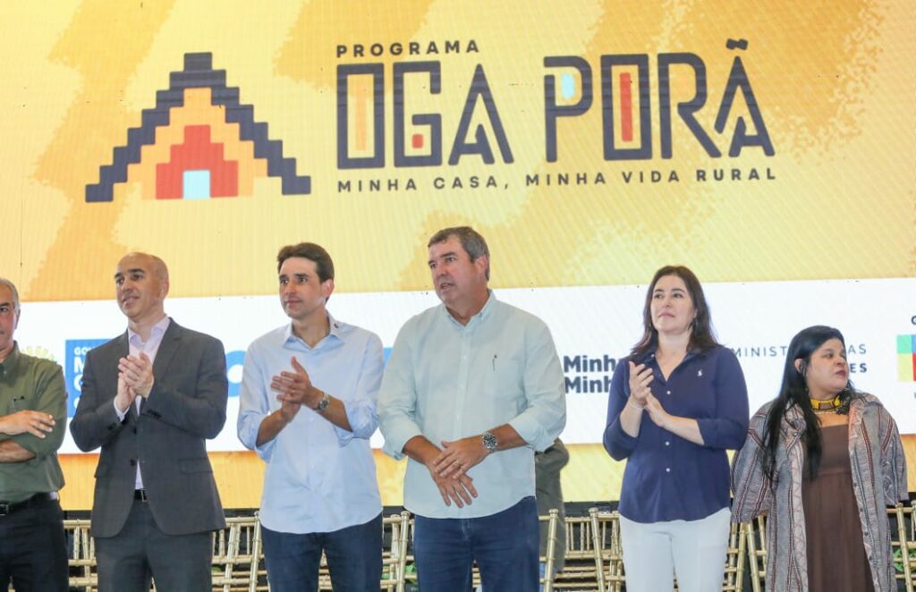 Para beneficiar famílias indígenas, MS recebe R$ 55,1 milhões para construção de casas em sete municípios Para beneficiar famílias indígenas, MS recebe R$ 55,1 milhões para construção de casas em sete municípios