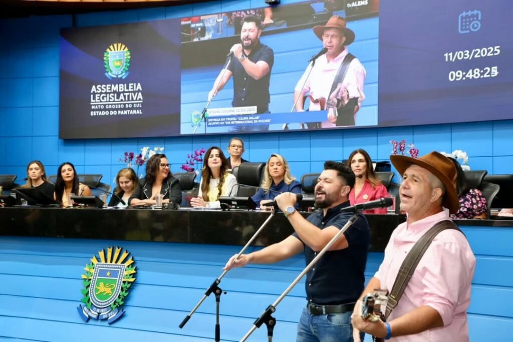 Deputada Mara Caseiro destaca sessão solene da ALEMS em homenagem às mulheres, com a entrega do Troféu Celina Jallad Deputada Mara Caseiro destaca sessão solene da ALEMS em homenagem às mulheres, com a entrega do Troféu Celina Jallad