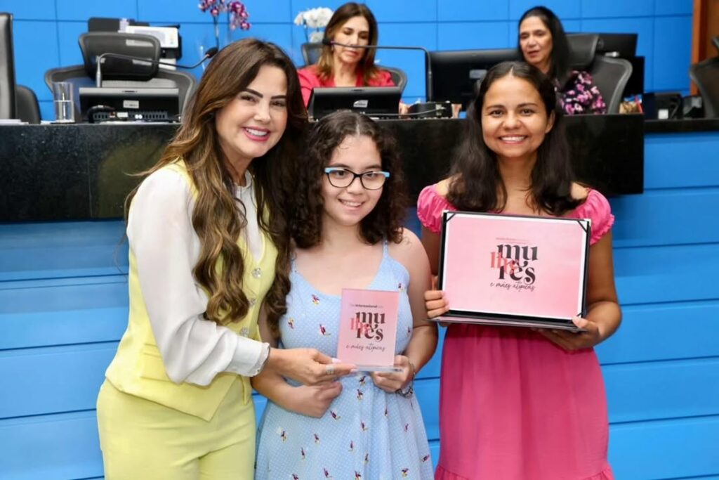 Deputada Mara Caseiro destaca sessão solene da ALEMS em homenagem às mulheres, com a entrega do Troféu Celina Jallad Deputada Mara Caseiro destaca sessão solene da ALEMS em homenagem às mulheres, com a entrega do Troféu Celina Jallad