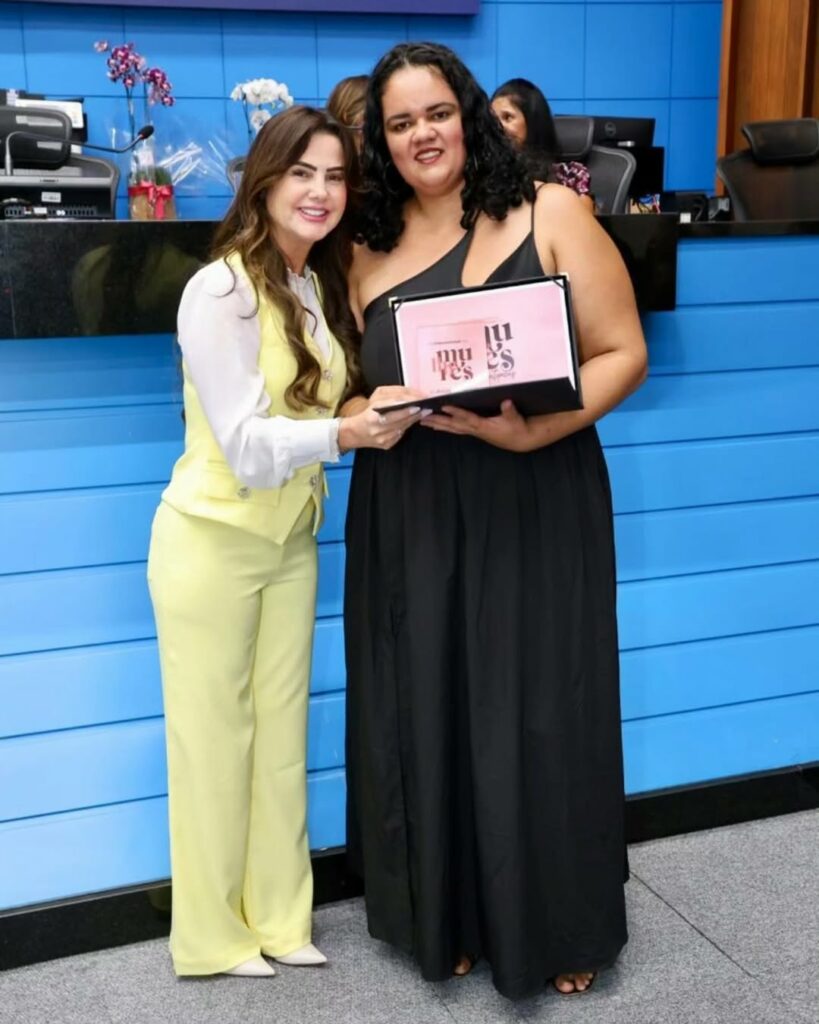 Deputada Mara Caseiro destaca sessão solene da ALEMS em homenagem às mulheres, com a entrega do Troféu Celina Jallad Deputada Mara Caseiro destaca sessão solene da ALEMS em homenagem às mulheres, com a entrega do Troféu Celina Jallad