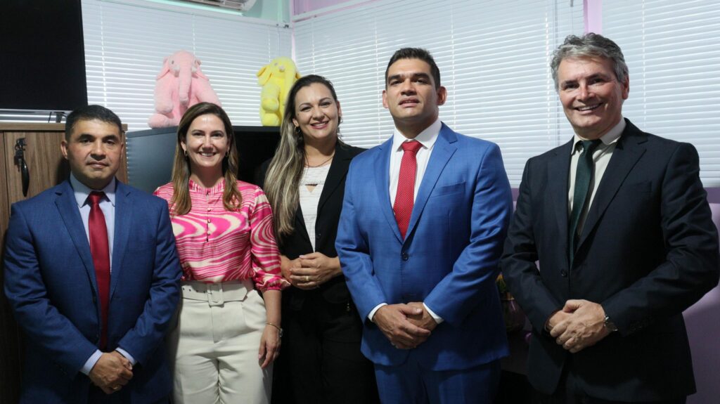 Inauguração de Sala Lilás em Aral Moreira reforça o compromisso da Polícia Civil no combate à violência doméstica em MS Inauguração de Sala Lilás em Aral Moreira reforça o compromisso da Polícia Civil no combate à violência doméstica em MS