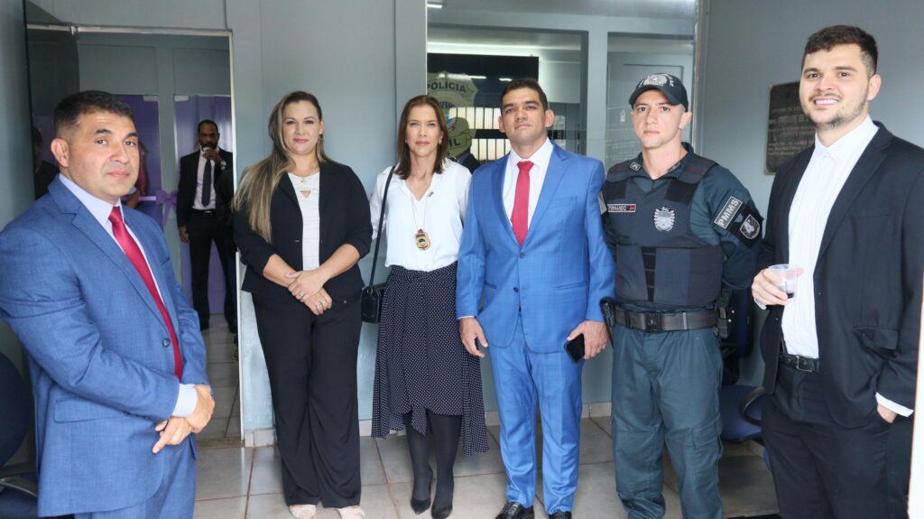 Inauguração de Sala Lilás em Aral Moreira reforça o compromisso da Polícia Civil no combate à violência doméstica em MS Inauguração de Sala Lilás em Aral Moreira reforça o compromisso da Polícia Civil no combate à violência doméstica em MS