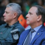Coronel David recebe medalha da Polícia Militar por atuação no combate à violência contra a mulher