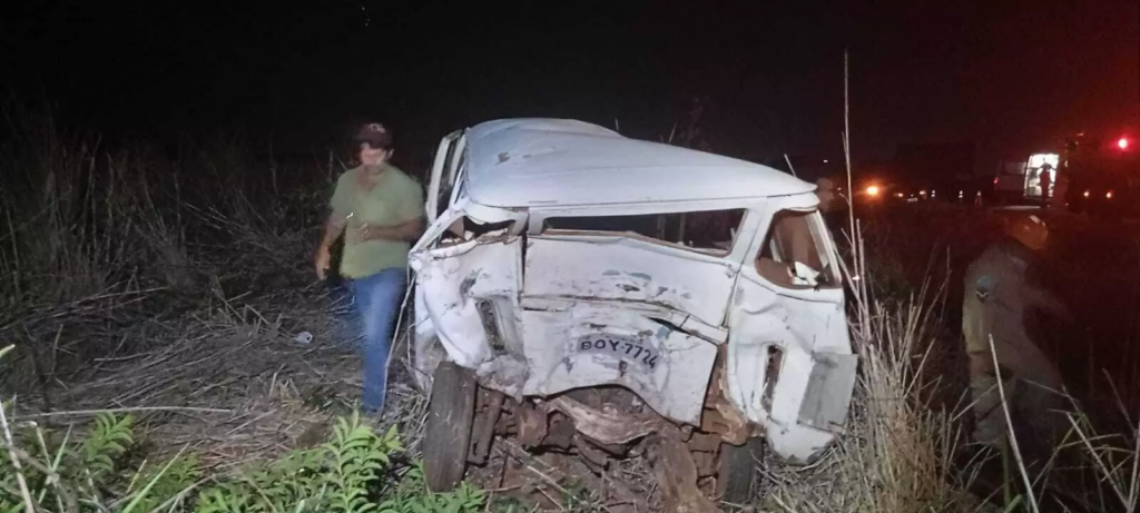 Menino de 9 anos morre em acidente na BR-163 Menino de 9 anos morre em acidente na BR-163, em Dourados