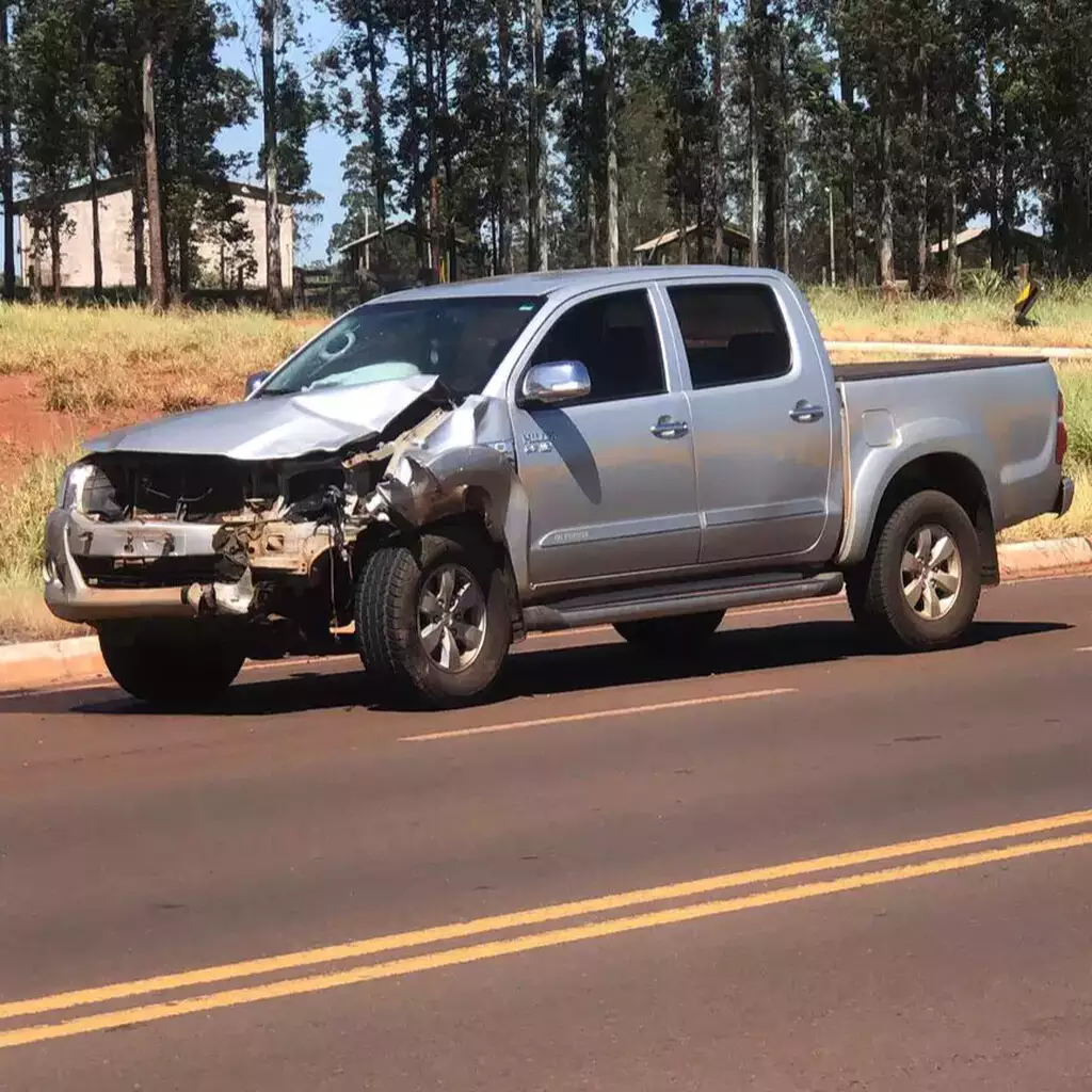 Motociclista morre ao atravessar rodovia e ser atingido por caminhonete Motociclista morre ao atravessar rodovia e ser atingido por caminhonete em Japorã