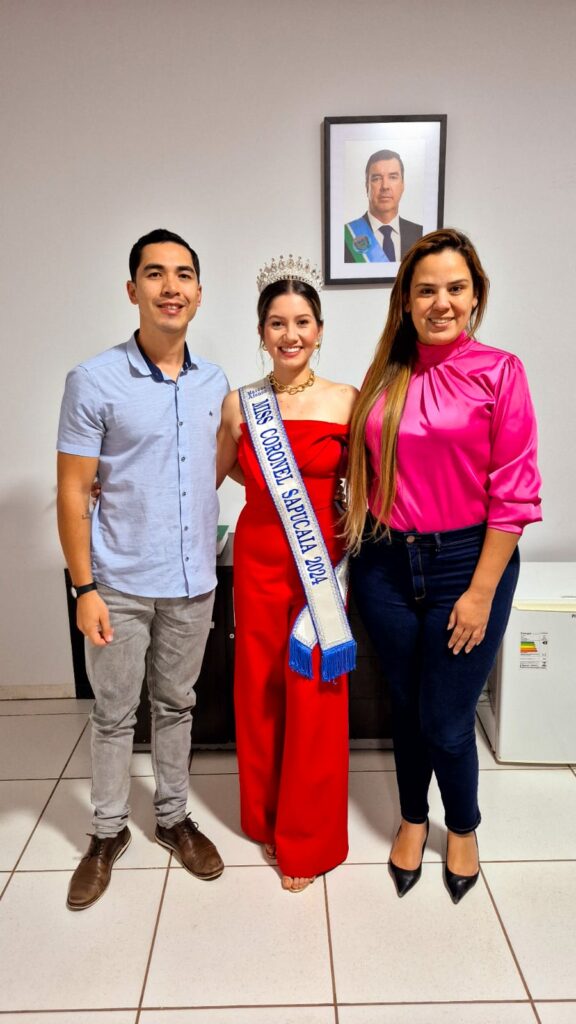 Prefeita de Coronel Sapucaia recebe Miss Ana Clara Sánchez Ramoa em seu gabinete Prefeita de Coronel Sapucaia recebe Miss Ana Clara Sánchez Ramoa em seu gabinete