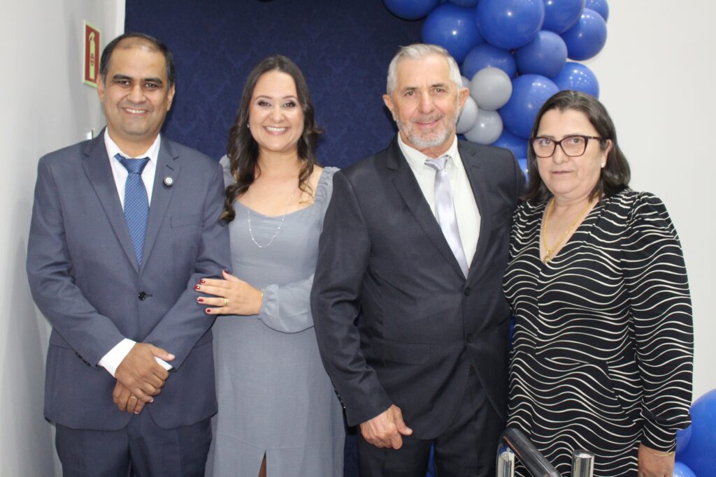 Ato na Câmara Municipal marca posse de Hélio Acosta e Alfredo Soares como prefeito e vice em Paranhos