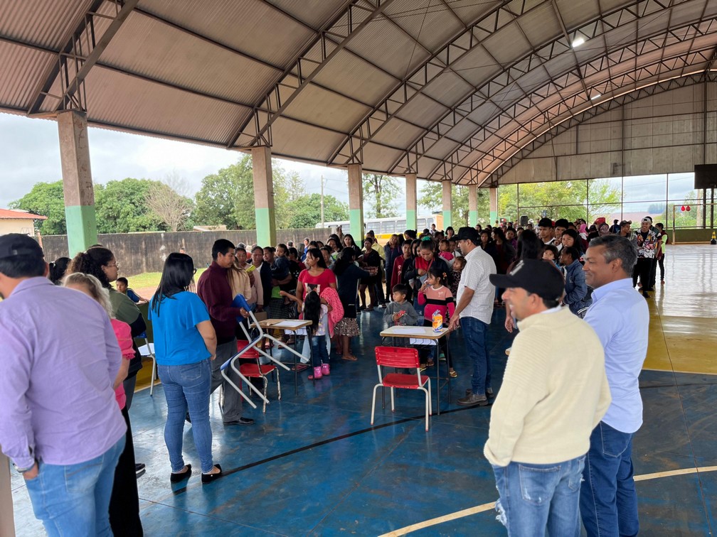 Paranhos fortalece ações em comunidades indígenas durante semana comemorativa Paranhos fortalece ações em comunidades indígenas durante semana comemorativa
