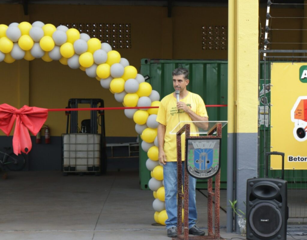 Loq Ferramentas inaugura e aposta no crescimento do setor da construção em Amambai
