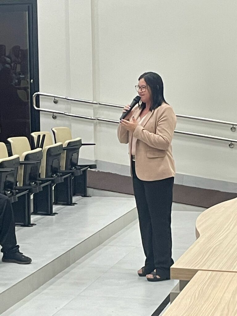 Paranhos prestigia lançamento do livro infantojuvenil “Tody e Osvaldo: de Inimigos a Grandes Amigos” Paranhos prestigia lançamento do livro infantojuvenil “Tody e Osvaldo: de Inimigos a Grandes Amigos”