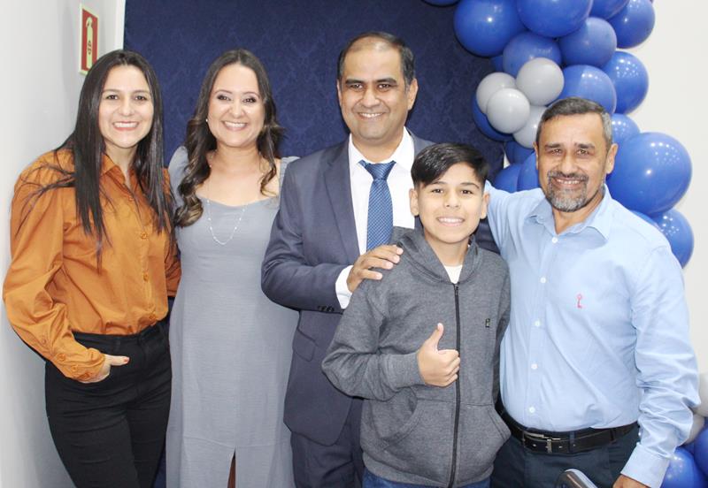 Ato na Câmara Municipal marca posse de Hélio Acosta e Alfredo Soares como prefeito e vice em Paranhos