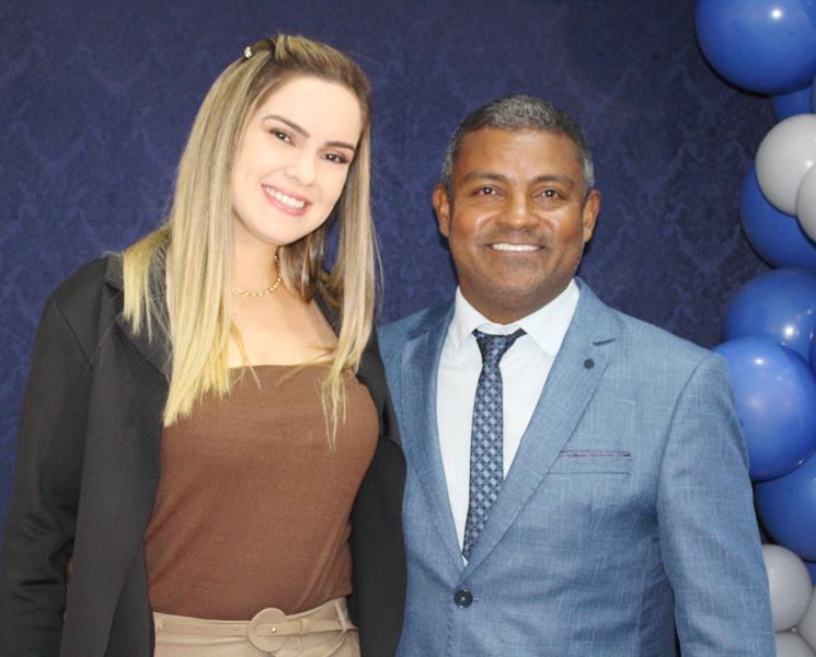 Ato na Câmara Municipal marca posse de Hélio Acosta e Alfredo Soares como prefeito e vice em Paranhos