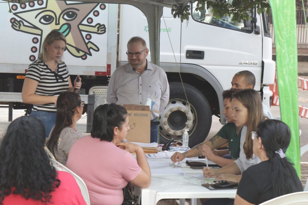 Carreta do Hospital de Amor realiza atendimentos em Amambai até sexta-feira, dia 25
