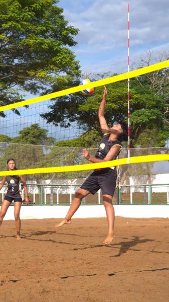 Com a participação de duplas de toda a região 1º Torneio de Vôlei de Praia foi sucesso total em Sete Quedas Com a participação de duplas de toda a região 1º Torneio de Vôlei de Praia foi sucesso total em Sete Quedas