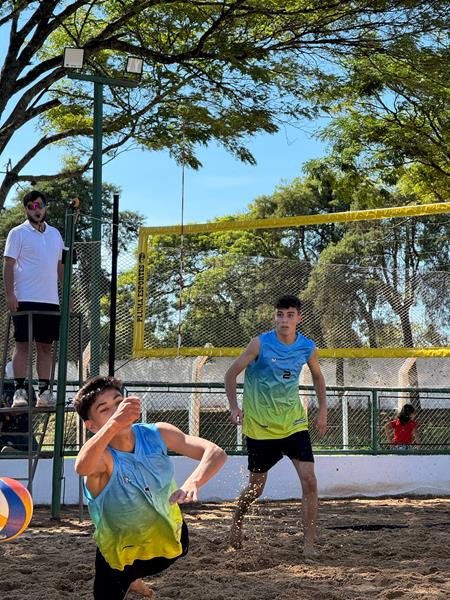Com a participação de duplas de toda a região 1º Torneio de Vôlei de Praia foi sucesso total em Sete Quedas Com a participação de duplas de toda a região 1º Torneio de Vôlei de Praia foi sucesso total em Sete Quedas