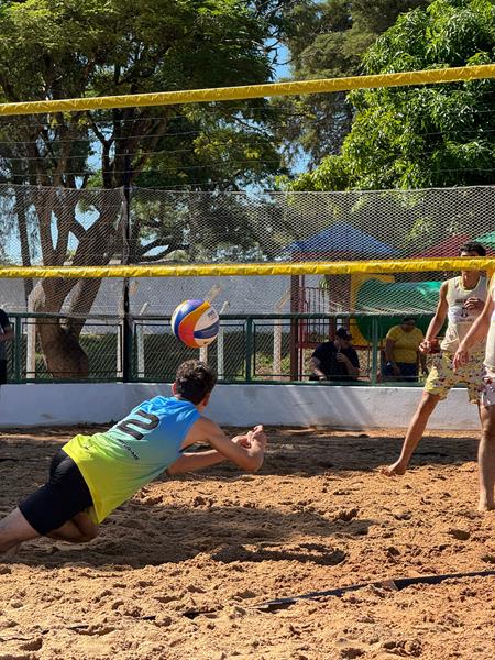 Com a participação de duplas de toda a região 1º Torneio de Vôlei de Praia foi sucesso total em Sete Quedas Com a participação de duplas de toda a região 1º Torneio de Vôlei de Praia foi sucesso total em Sete Quedas