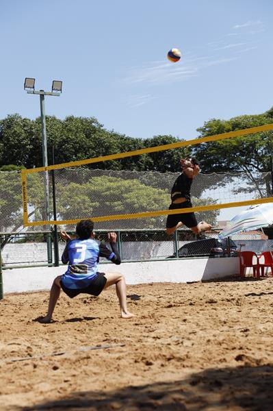 Com a participação de duplas de toda a região 1º Torneio de Vôlei de Praia foi sucesso total em Sete Quedas Com a participação de duplas de toda a região 1º Torneio de Vôlei de Praia foi sucesso total em Sete Quedas