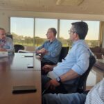 Prefeitura de Amambai, Acia e SRA visitam unidade da Lar em Medianeira (PR)