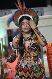 Katiely e Iarle são eleitos Miss e Mister Aldeia Amambai 2025