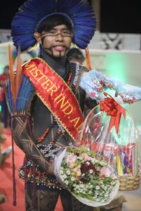Katiely e Iarle são eleitos Miss e Mister Aldeia Amambai 2025