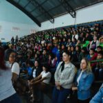 Maio Laranja: espetáculo lúdico leva conscientização sobre abuso infantil a estudantes de Tacuru  