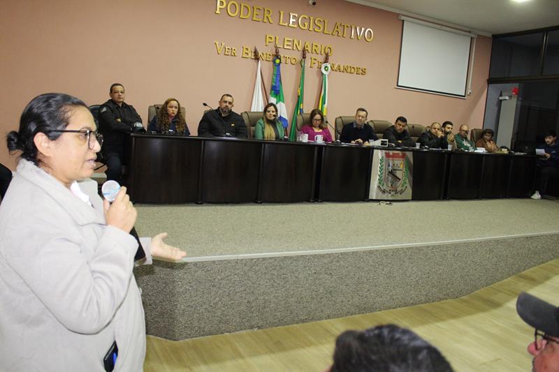 Reunião envolvendo Poder Público e sociedade discute segurança pública em Coronel Sapucaia Reunião envolvendo Poder Público e sociedade discute segurança pública em Coronel Sapucaia