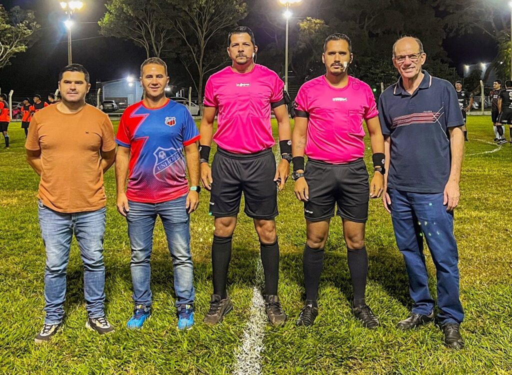 Vila Doriana vence nos pênaltis e é campeã do Intervilas 2025 em Amambai Vila Doriana vence nos pênaltis e é campeã do Intervilas 2025 em Amambai