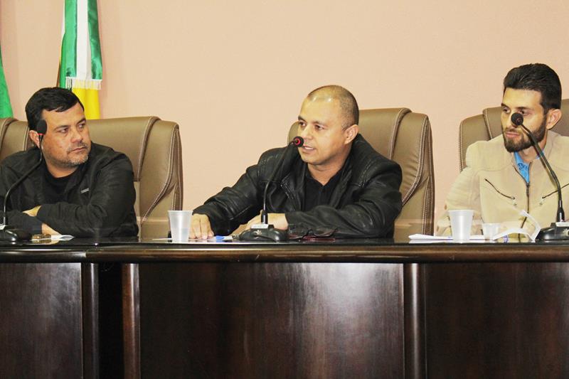 Reunião envolvendo Poder Público e sociedade discute segurança pública em Coronel Sapucaia Reunião envolvendo Poder Público e sociedade discute segurança pública em Coronel Sapucaia