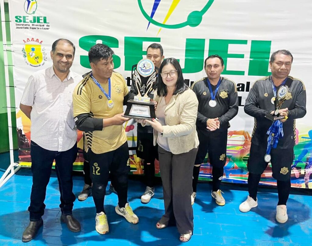 Prefeitura de Paranhos encerra com chave de ouro Municipal de Futsal 2025 Prefeitura de Paranhos encerra com chave de ouro Municipal de Futsal 2025