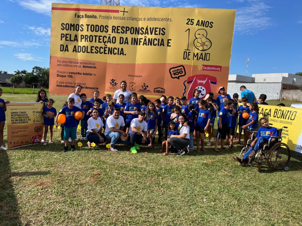 Paranhos promove caminhada em defesa dos direitos de crianças e adolescentes Paranhos promove caminhada em defesa dos direitos de crianças e adolescentes