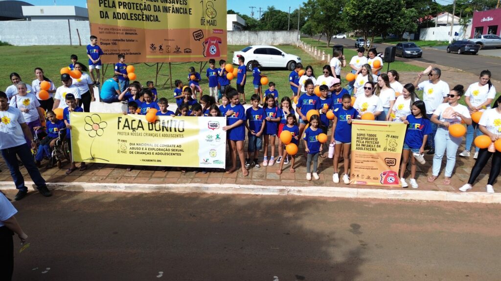 Paranhos promove caminhada em defesa dos direitos de crianças e adolescentes Paranhos promove caminhada em defesa dos direitos de crianças e adolescentes