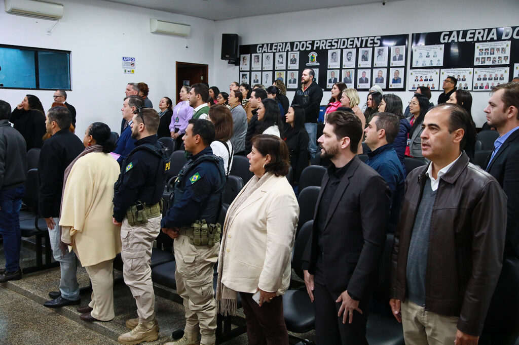 I Encontro Intersetorial reúne autoridades e profissionais para fortalecer a rede de combate à violência doméstica em Mundo Novo I Encontro Intersetorial reúne autoridades e profissionais para fortalecer a rede de combate à violência doméstica em Mundo Novo