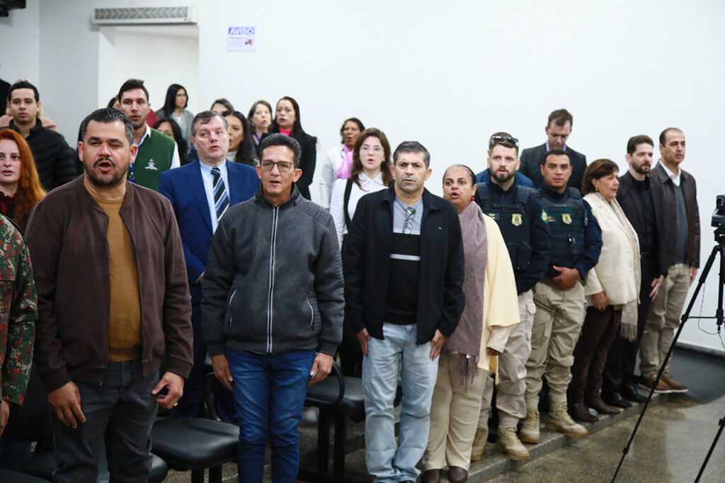 I Encontro Intersetorial reúne autoridades e profissionais para fortalecer a rede de combate à violência doméstica em Mundo Novo I Encontro Intersetorial reúne autoridades e profissionais para fortalecer a rede de combate à violência doméstica em Mundo Novo