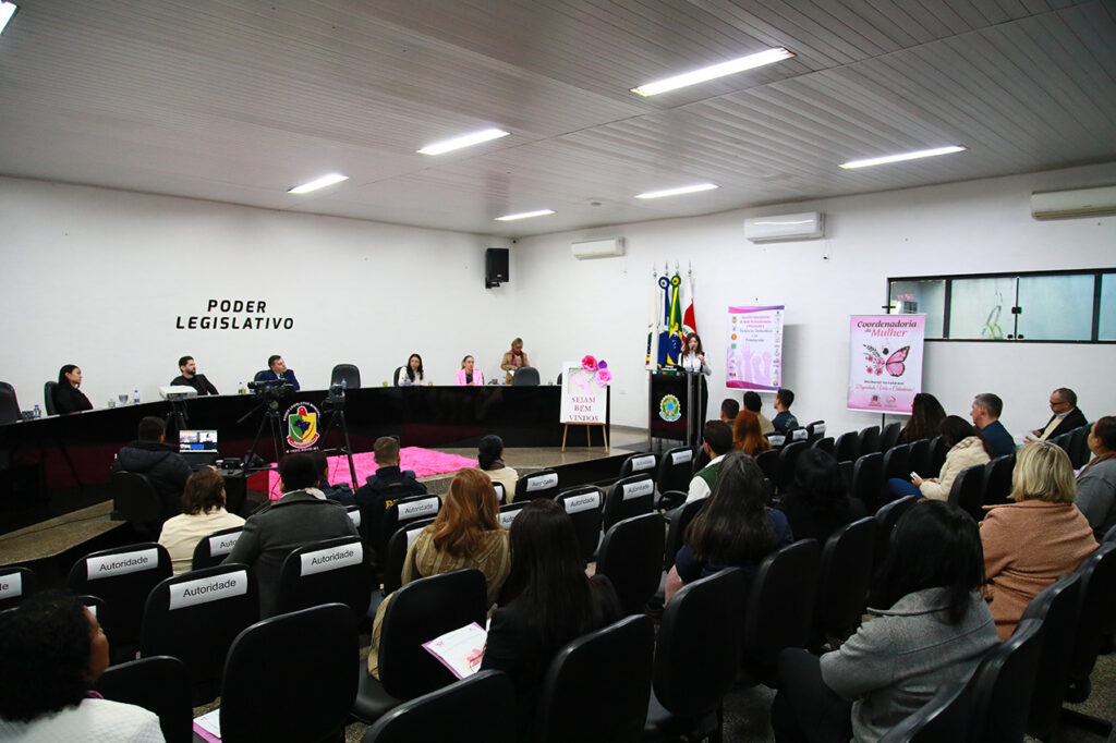 I Encontro Intersetorial reúne autoridades e profissionais para fortalecer a rede de combate à violência doméstica em Mundo Novo I Encontro Intersetorial reúne autoridades e profissionais para fortalecer a rede de combate à violência doméstica em Mundo Novo