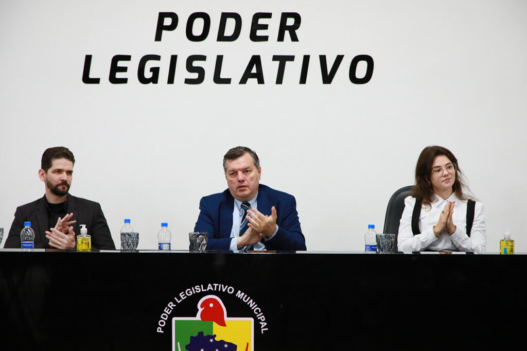 I Encontro Intersetorial reúne autoridades e profissionais para fortalecer a rede de combate à violência doméstica em Mundo Novo I Encontro Intersetorial reúne autoridades e profissionais para fortalecer a rede de combate à violência doméstica em Mundo Novo