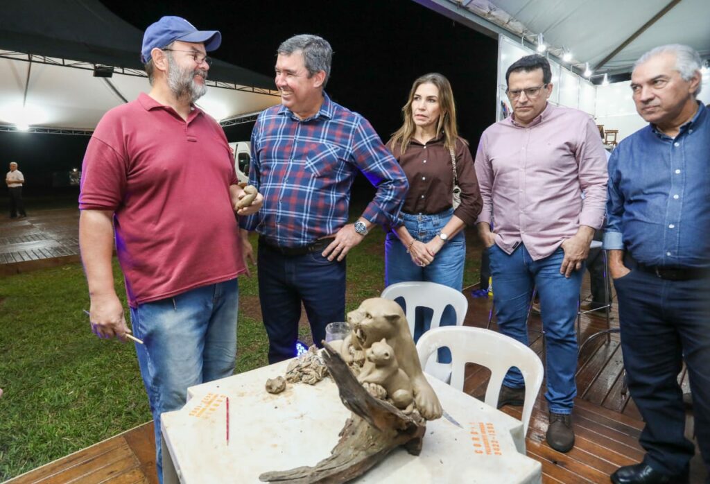 Com apoio do Governo, tradicional Festa da Linguiça movimenta turismo e valoriza cultura em Maracaju Com apoio do Governo, tradicional Festa da Linguiça movimenta turismo e valoriza cultura em Maracaju