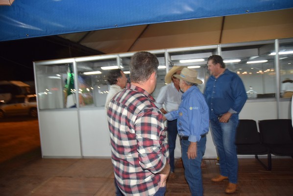 Show da dupla Pedro Paulo & Alex e rodeio abrem a ExpoIguatemi em comemoração aos 60 anos do município Show da dupla Pedro Paulo & Alex e rodeio abrem a ExpoIguatemi em comemoração aos 60 anos do município