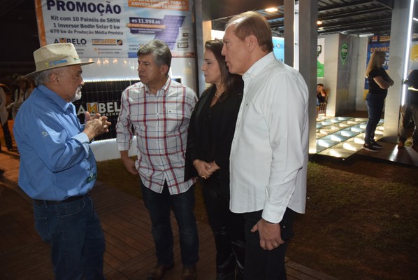 Show da dupla Pedro Paulo & Alex e rodeio abrem a ExpoIguatemi em comemoração aos 60 anos do município Show da dupla Pedro Paulo & Alex e rodeio abrem a ExpoIguatemi em comemoração aos 60 anos do município