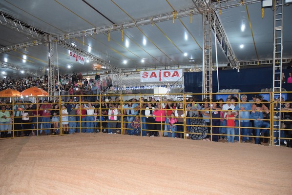 Show da dupla Pedro Paulo & Alex e rodeio abrem a ExpoIguatemi em comemoração aos 60 anos do município Show da dupla Pedro Paulo & Alex e rodeio abrem a ExpoIguatemi em comemoração aos 60 anos do município