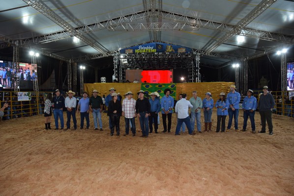 Show da dupla Pedro Paulo & Alex e rodeio abrem a ExpoIguatemi em comemoração aos 60 anos do município Show da dupla Pedro Paulo & Alex e rodeio abrem a ExpoIguatemi em comemoração aos 60 anos do município