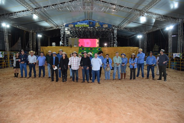 Show da dupla Pedro Paulo & Alex e rodeio abrem a ExpoIguatemi em comemoração aos 60 anos do município Show da dupla Pedro Paulo & Alex e rodeio abrem a ExpoIguatemi em comemoração aos 60 anos do município