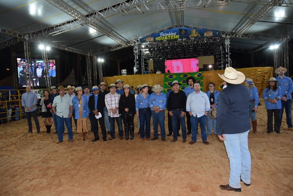 Show da dupla Pedro Paulo & Alex e rodeio abrem a ExpoIguatemi em comemoração aos 60 anos do município Show da dupla Pedro Paulo & Alex e rodeio abrem a ExpoIguatemi em comemoração aos 60 anos do município