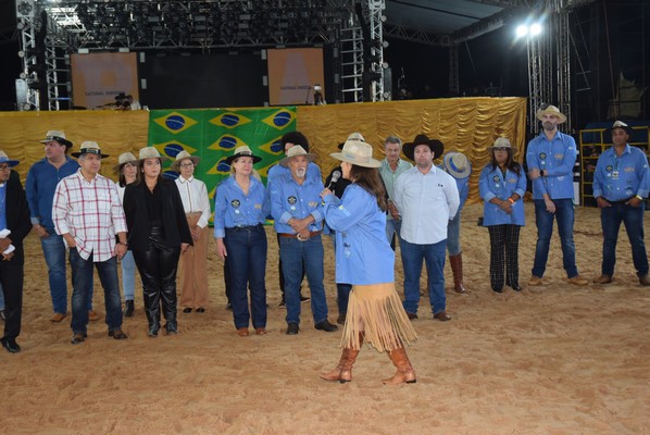 Show da dupla Pedro Paulo & Alex e rodeio abrem a ExpoIguatemi em comemoração aos 60 anos do município Show da dupla Pedro Paulo & Alex e rodeio abrem a ExpoIguatemi em comemoração aos 60 anos do município