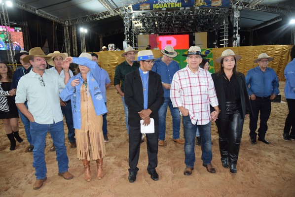 Show da dupla Pedro Paulo & Alex e rodeio abrem a ExpoIguatemi em comemoração aos 60 anos do município Show da dupla Pedro Paulo & Alex e rodeio abrem a ExpoIguatemi em comemoração aos 60 anos do município