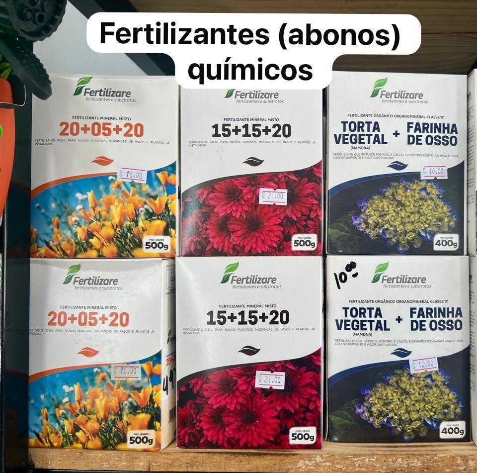 Garden tem tudo para jardinagem e piscina em Coronel Sapucaia