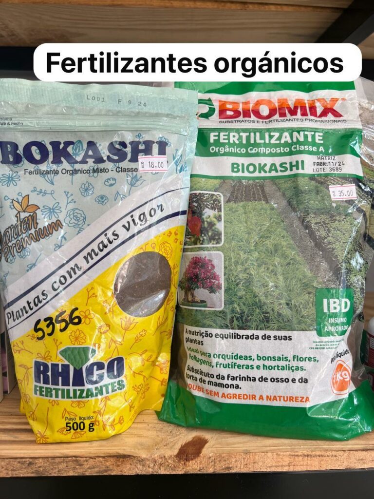Garden tem tudo para jardinagem e piscina em Coronel Sapucaia